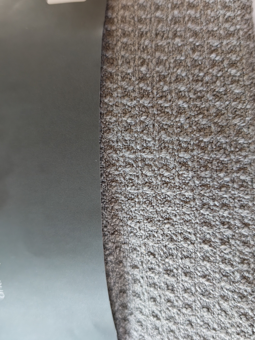 Microfiber Yoga Mat Towel with Silicone Grip - Gray - Picture 2 of 7